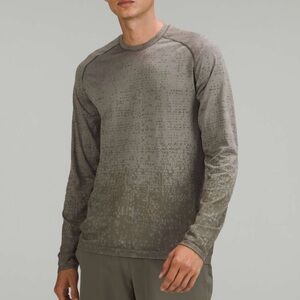 Lululemon Metal Vent Technology Long Sleeve Shirt 2.0 Size M